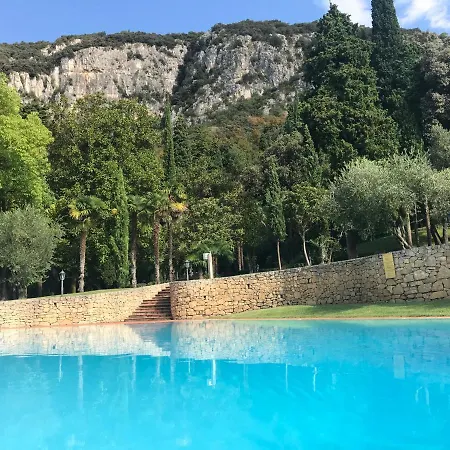 Parco San Vigilio Apartment *
