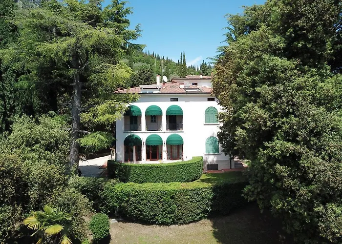 Daire Parco San Vigilio Garda (Verona)